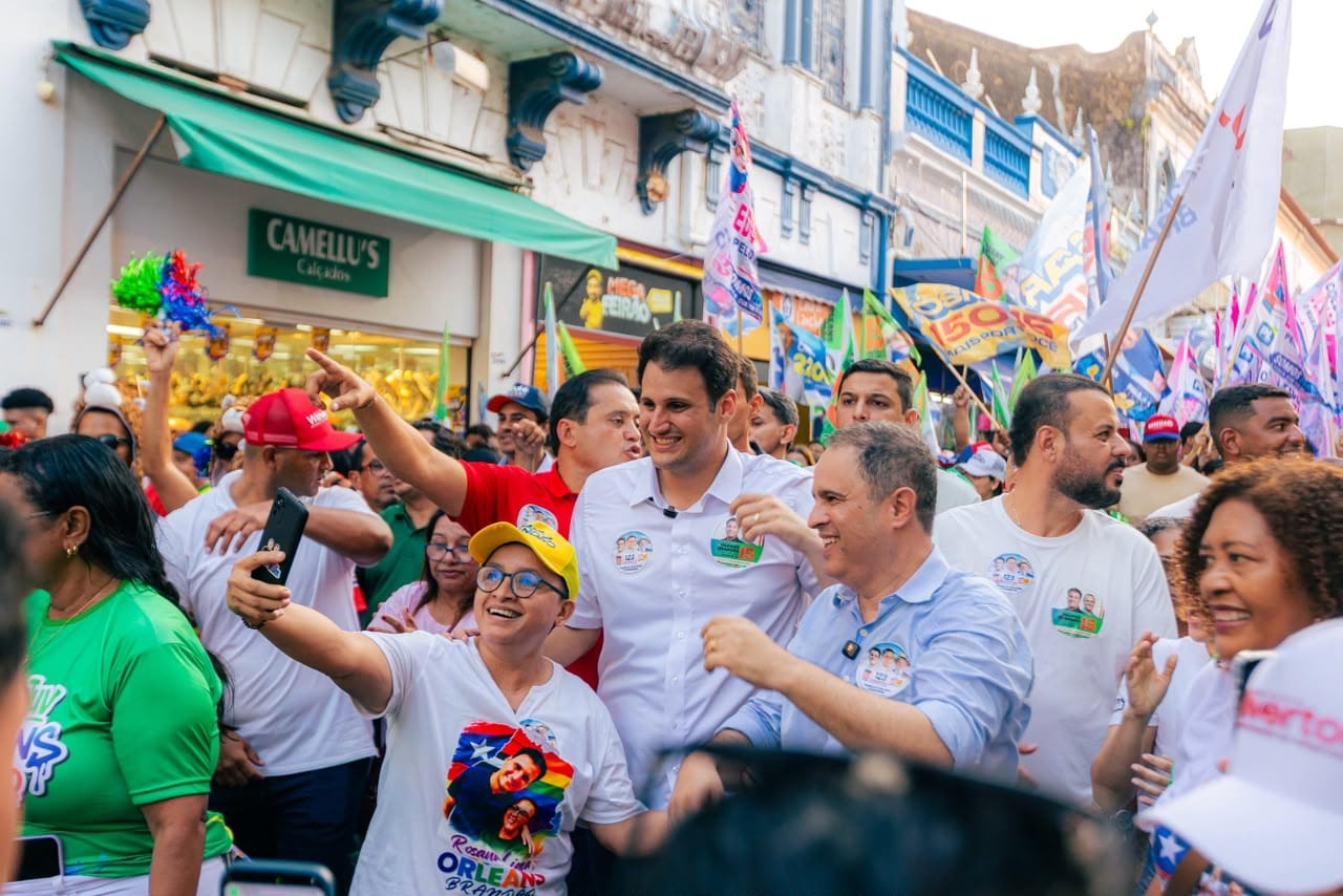 Em caminhada histórica na Rua Grande, Orleans Brandão mobiliza multidão e reforça propostas para São Luís